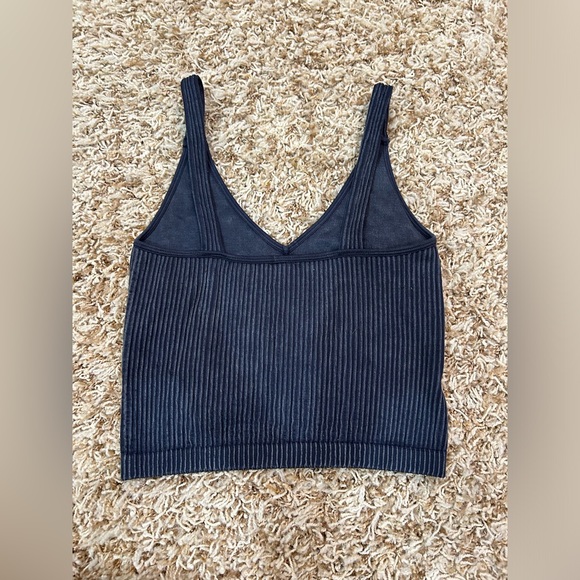 Ribbed tank - Picture 3 of 4